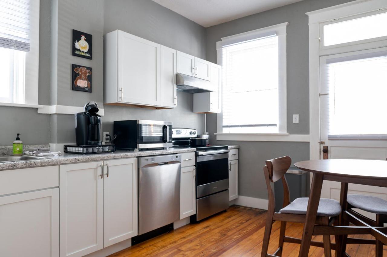 Updated 3 Bedroom Unit With Balcony! Cape Girardeau Exterior photo